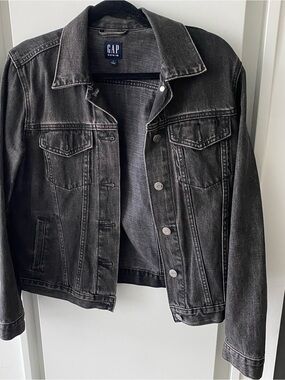 GAP Black Wash Denim Jacket